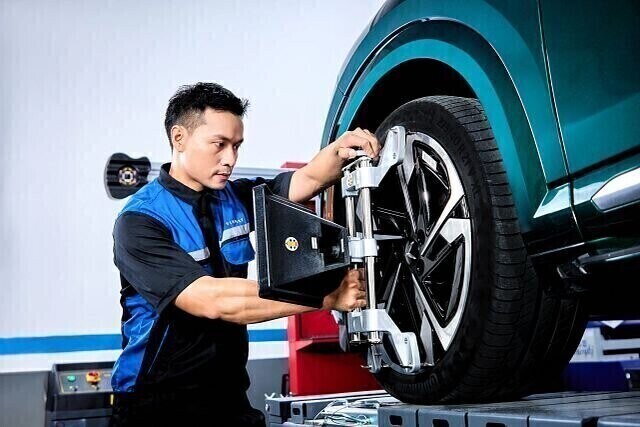 can chinh banh xe