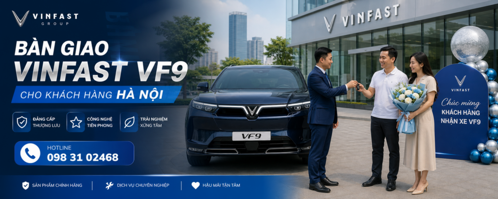 Khoảnh khắc bàn giao VinFast VF9 cho khách hàng tại Hà Nội